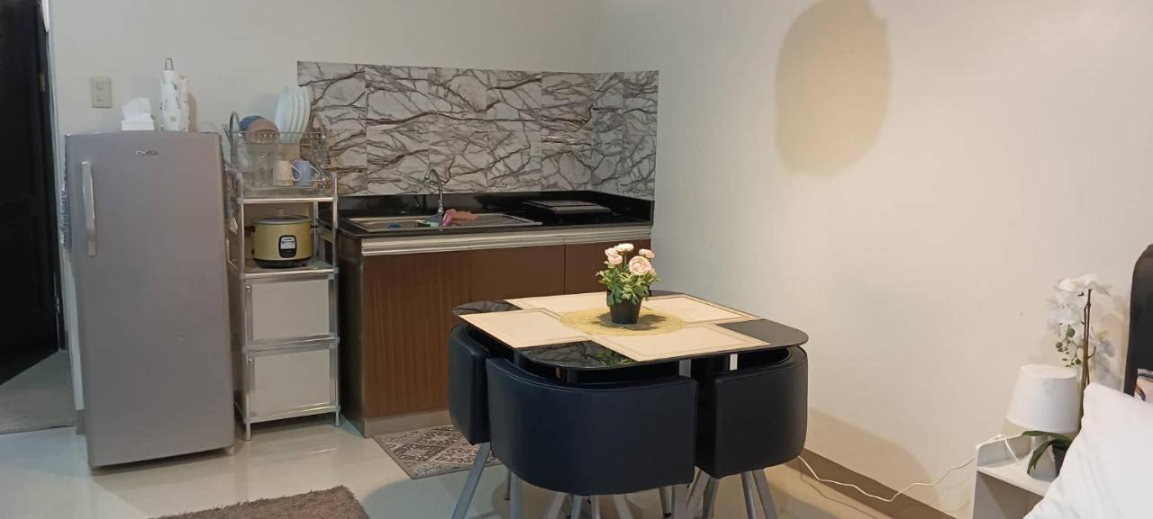 Katliza Condotel Kassel Residences Paranaque City Екстер'єр фото